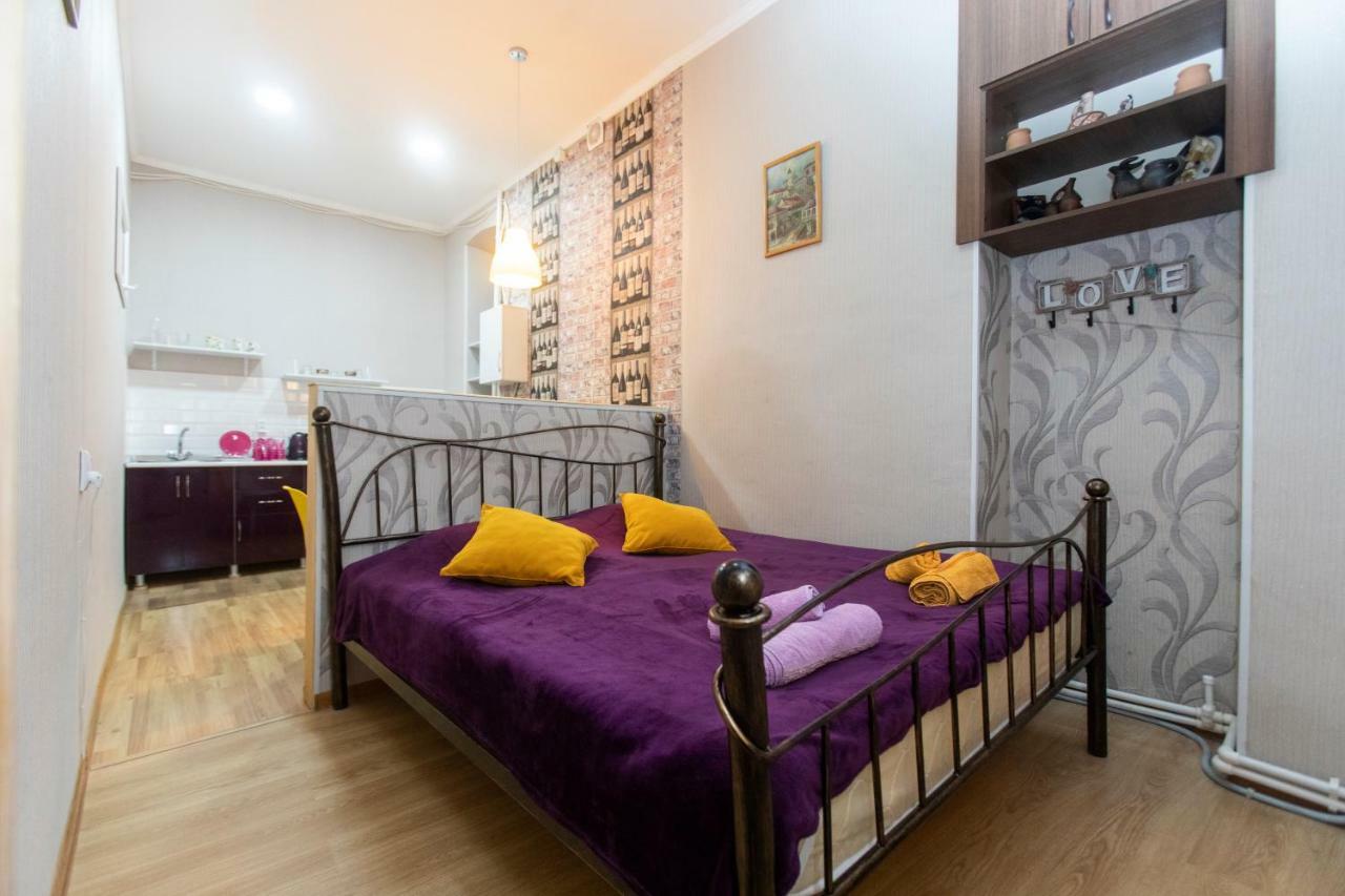 Minimalist Studio Walking Distance To City Centre Lägenhet Tbilisi Exteriör bild